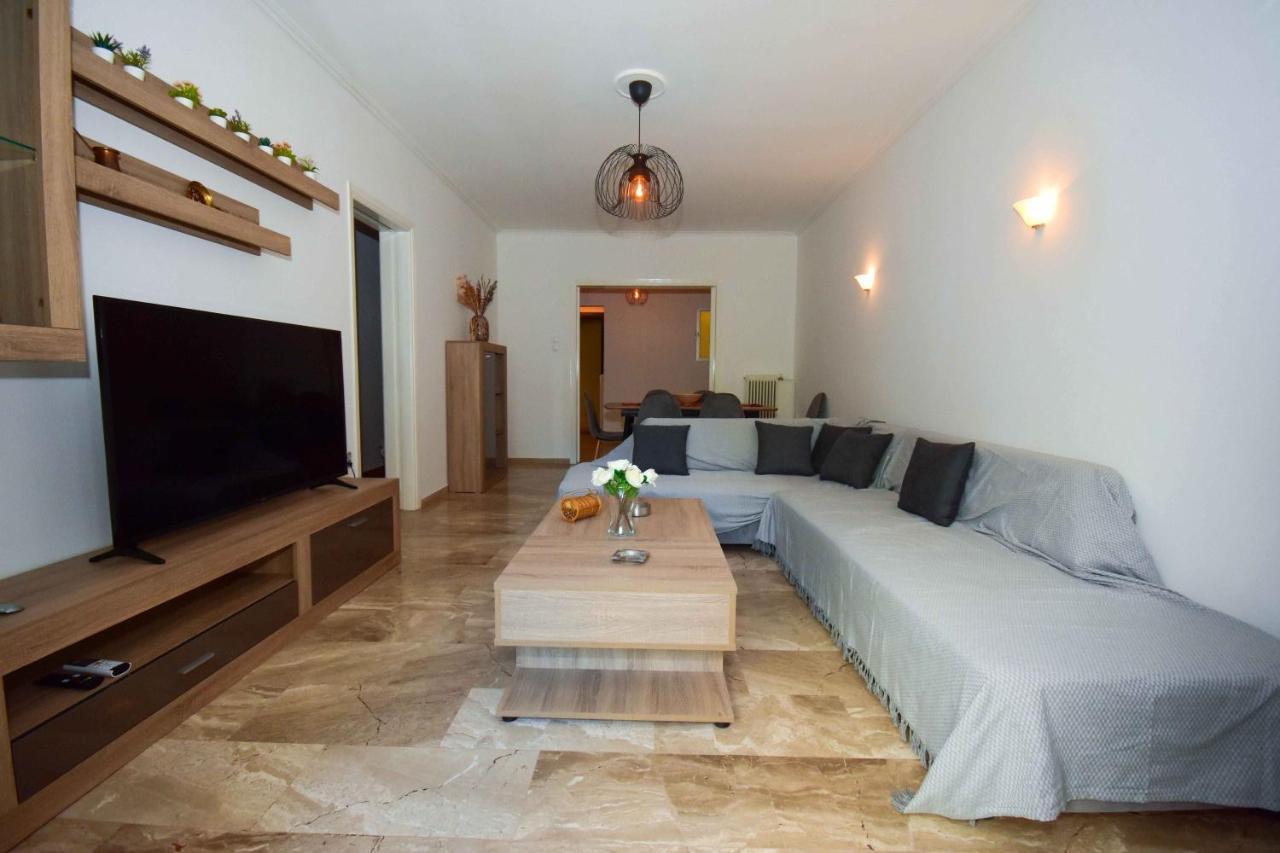 Filoxenia Apartment Atena Exterior foto