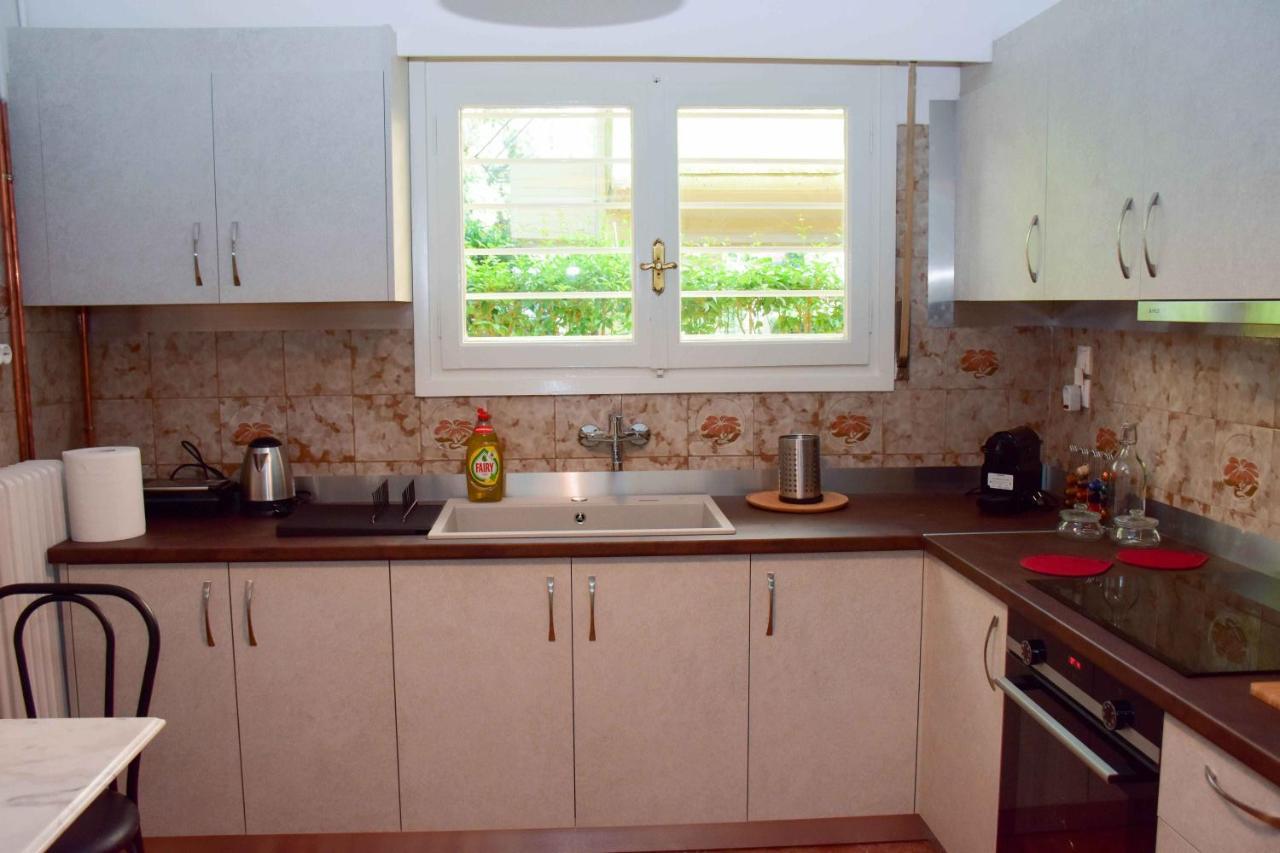Filoxenia Apartment Atena Exterior foto